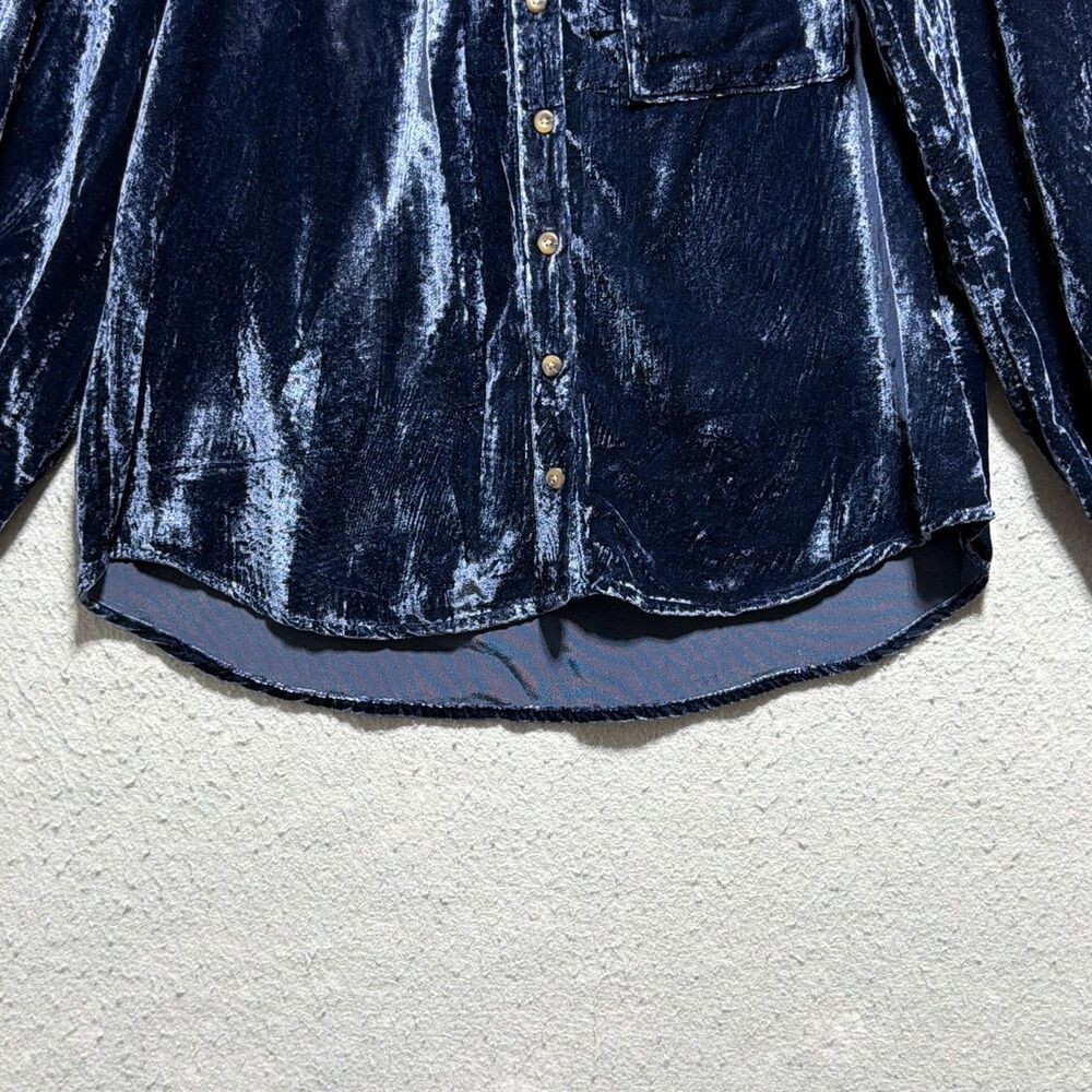 Anthropologie Pilcro Mara Relaxed Velvet Blue Button Down Shirt Women’s Medium - Picture 4 of 12